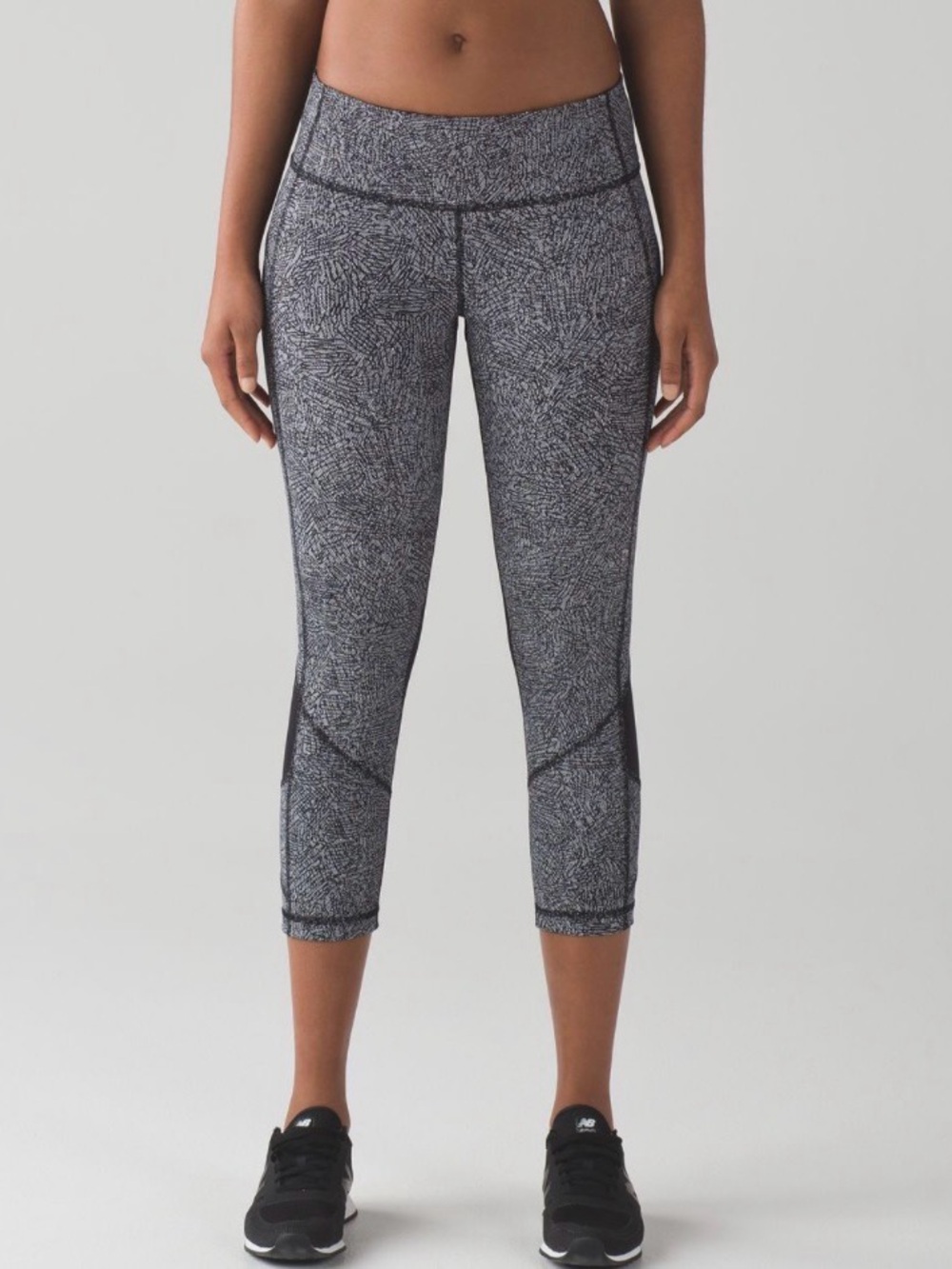 Lululemon Pace Rival Crop - Size 4